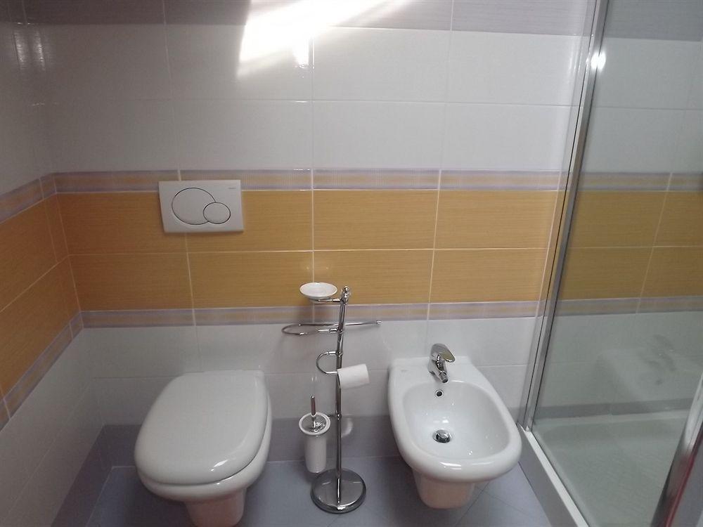Bed and Breakfast Il Gelsomino Ferno Экстерьер фото