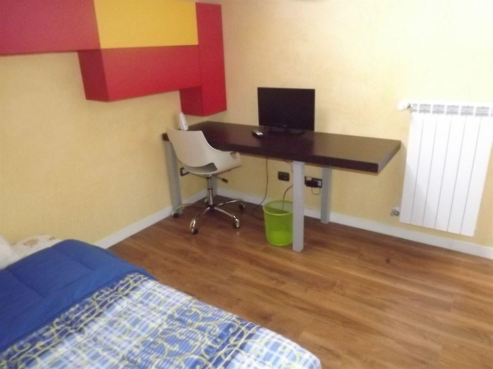 Bed and Breakfast Il Gelsomino Ferno Экстерьер фото