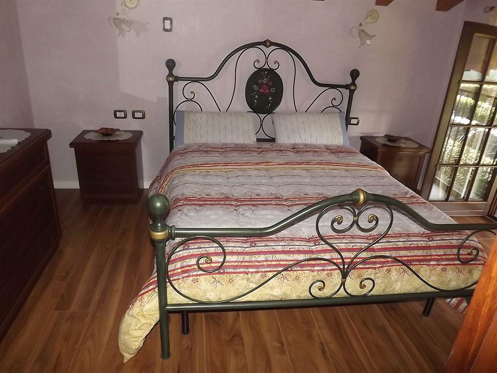 Bed and Breakfast Il Gelsomino Ferno Экстерьер фото
