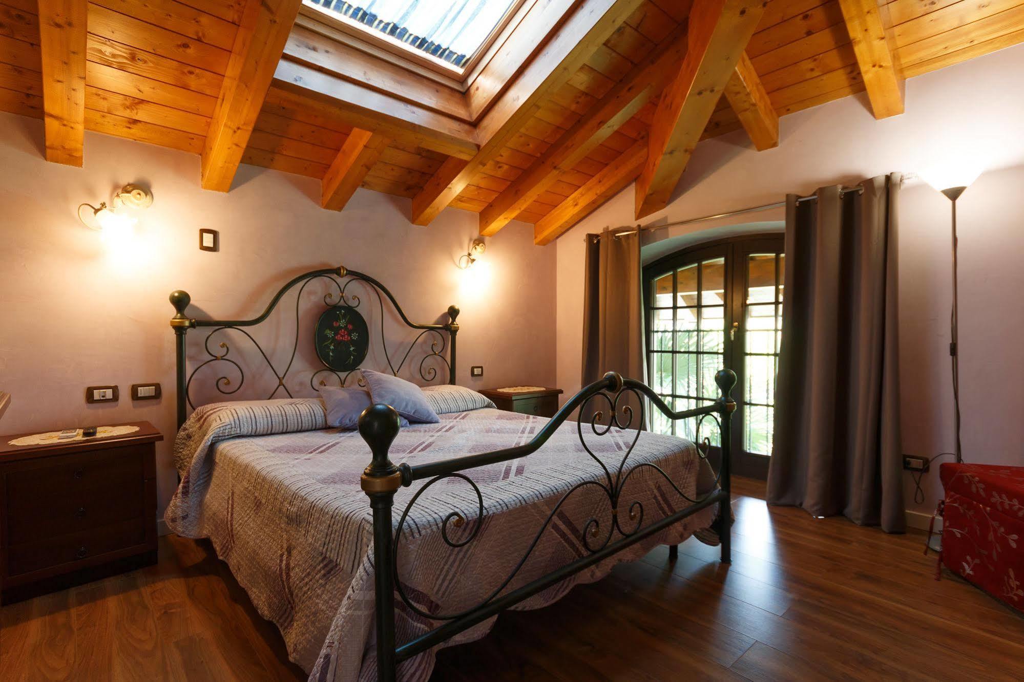 Bed and Breakfast Il Gelsomino Ferno Экстерьер фото