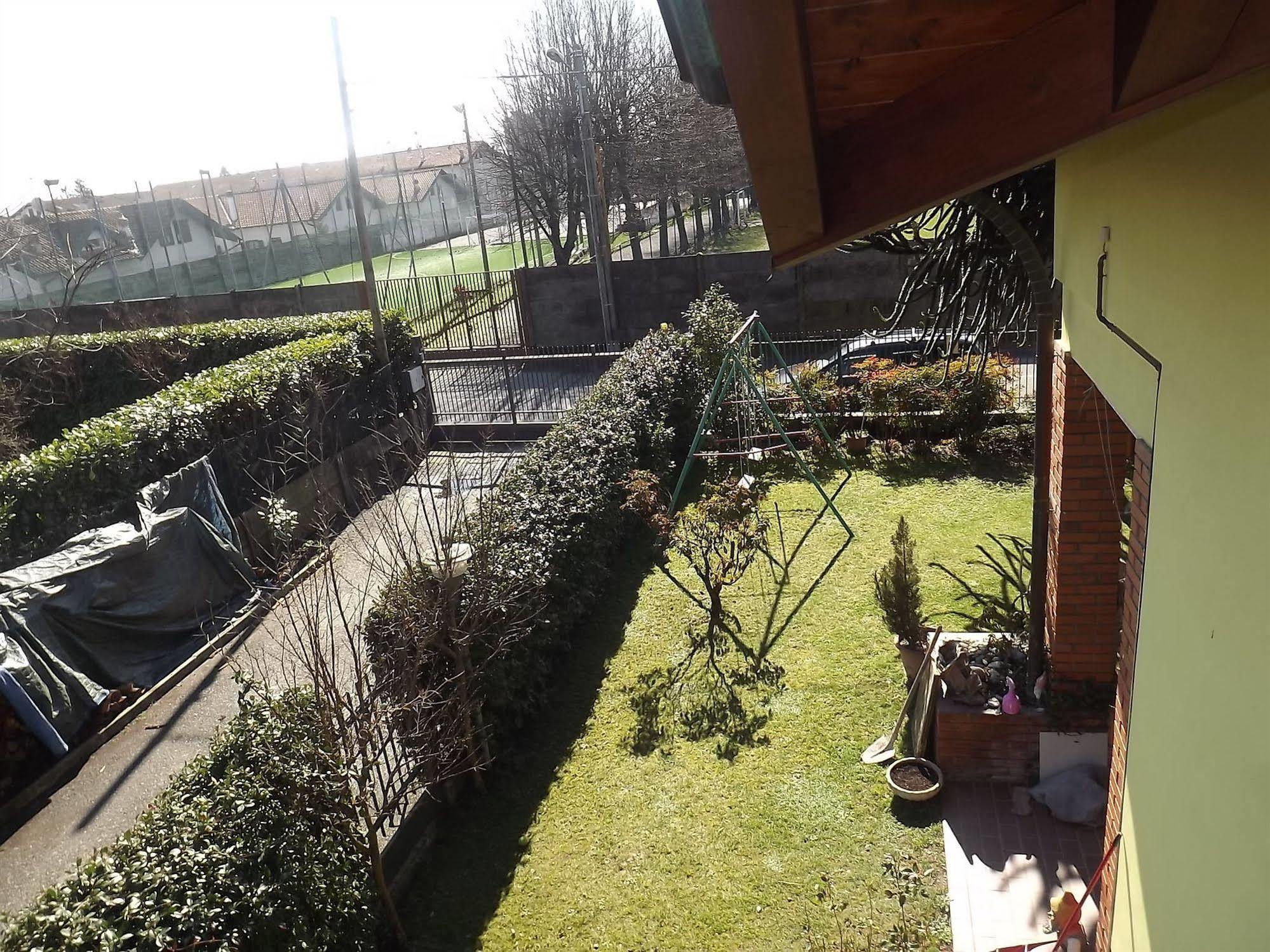 Bed and Breakfast Il Gelsomino Ferno Экстерьер фото