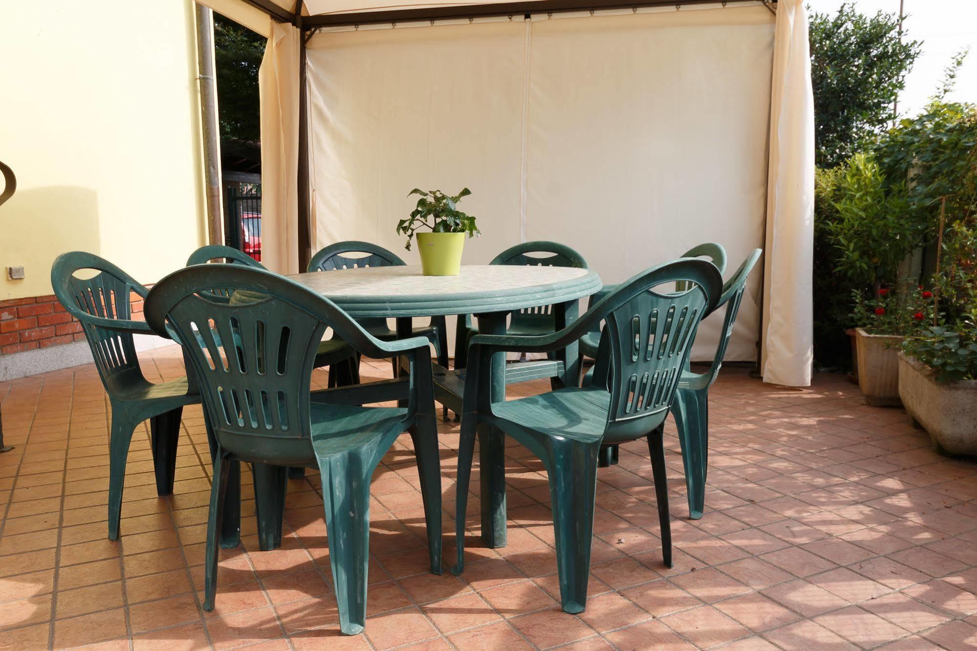 Bed and Breakfast Il Gelsomino Ferno Экстерьер фото